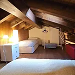 Petit Royal - Maisons De Charme Valle D'aosta - Per 6 Persone - Con Balcone, Giardino E Soppalco Apartamento *