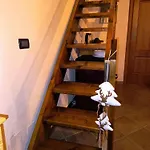 Petit Royal - Maisons De Charme Valle D'aosta - Per 6 Persone - Con Balcone, Giardino E Soppalco *