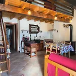 Petit Royal - Maisons De Charme Valle D'aosta - Per 6 Persone - Con Balcone, Giardino E Soppalco Apartment Champoluc