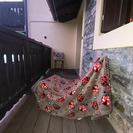 Lejlighed Petit Royal - Maisons De Charme Valle D'aosta - Per 6 Persone - Con Balcone, Giardino E Soppalco *