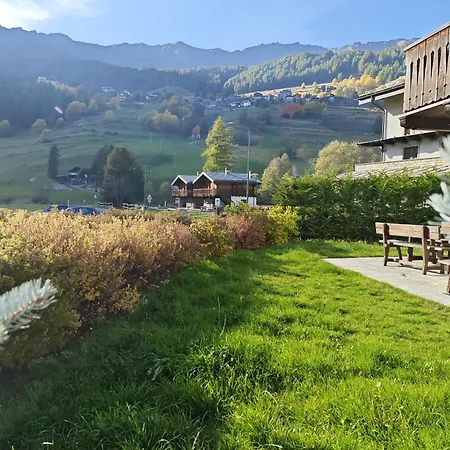 Petit Royal - Maisons De Charme Valle D'aosta - Per 6 Persone - Con Balcone, Giardino E Soppalco * Champoluc
