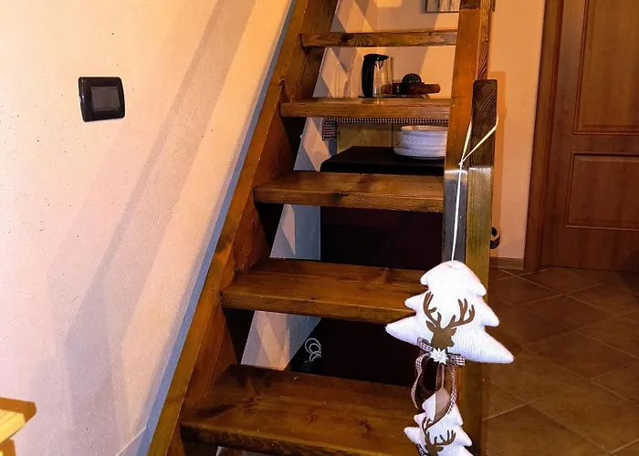 Petit Royal - Maisons De Charme Valle D'aosta - Per 6 Persone - Con Balcone, Giardino E Soppalco *